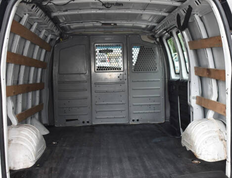 2017 GMC Savana 2500