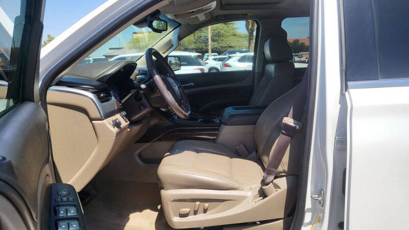 2017 Chevrolet Suburban LT