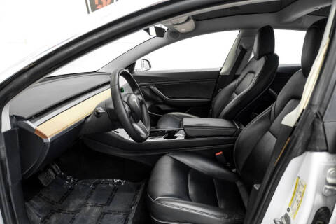 2020 Tesla Model 3 Long Range
