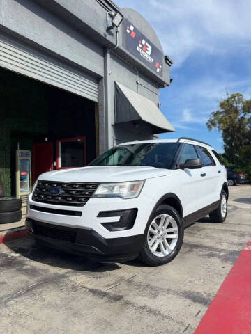 2016 Ford Explorer