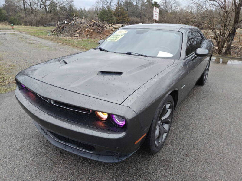 2017 Dodge Challenger for sale at TINKHAM AUTO SALES II in La Vergne TN
