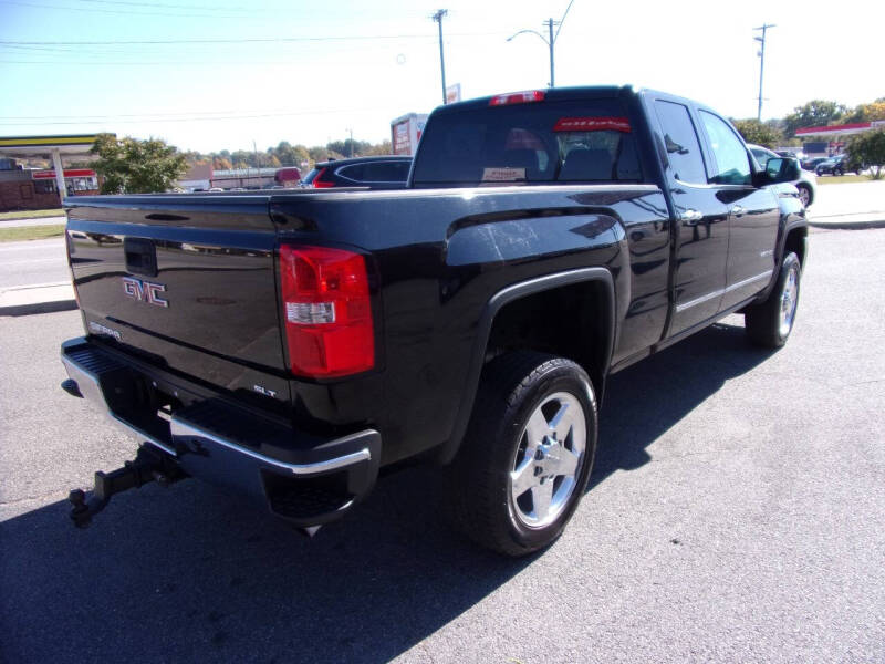 2015 GMC Sierra 2500HD SLT photo 5