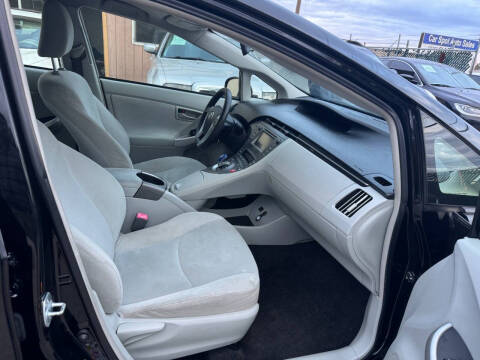 2013 Toyota Prius Two