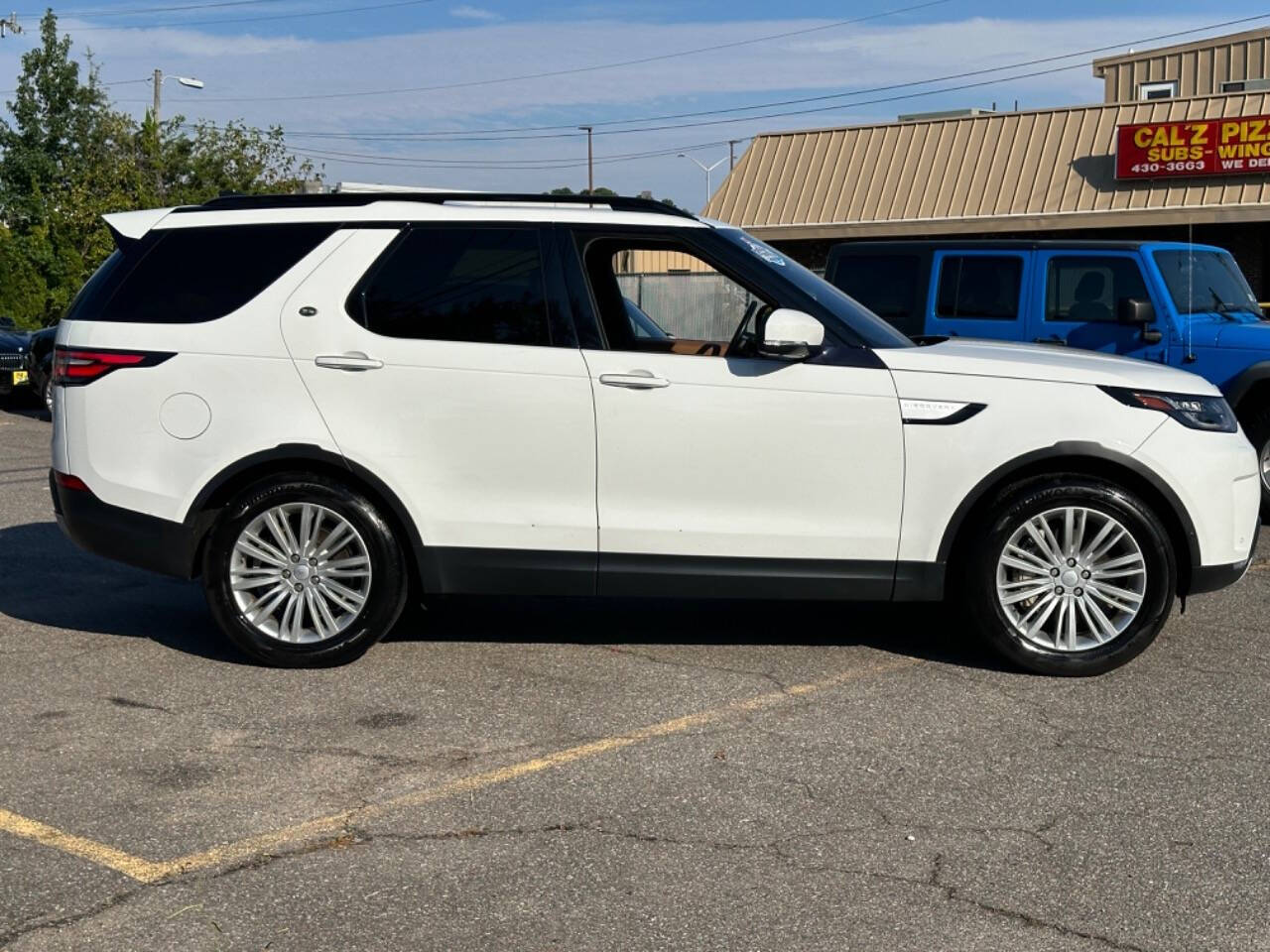 2018 Land Rover Discovery for sale at CarMood in Virginia Beach, VA