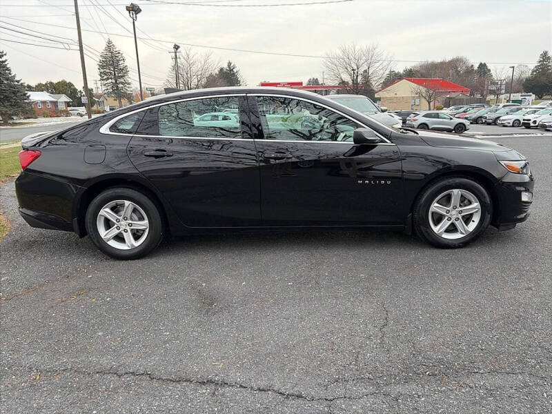 2022 Chevrolet Malibu LS