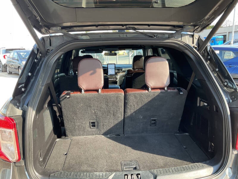 2020 Ford Explorer Platinum
