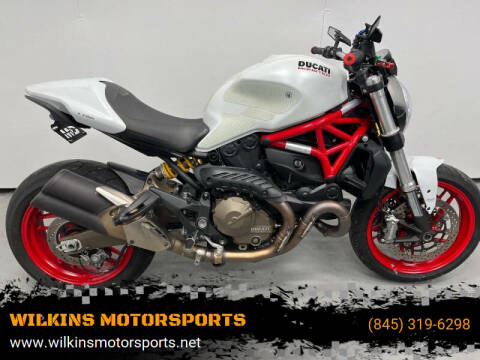 2015 Ducati Monster 821