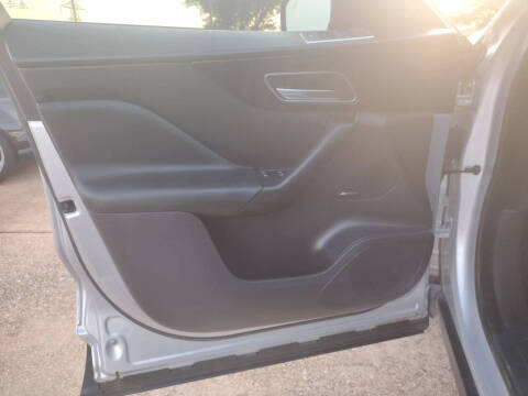 2018 Jaguar F-PACE 25t Premium