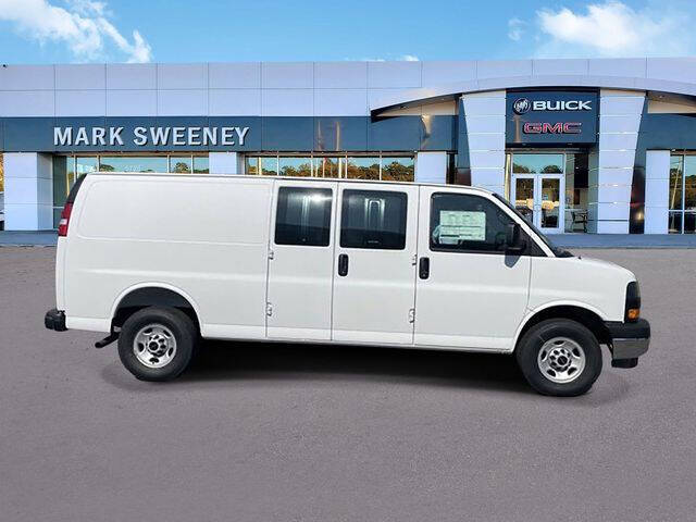 2025 GMC Savana 2500