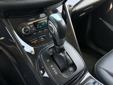 2015 Ford Escape Titanium