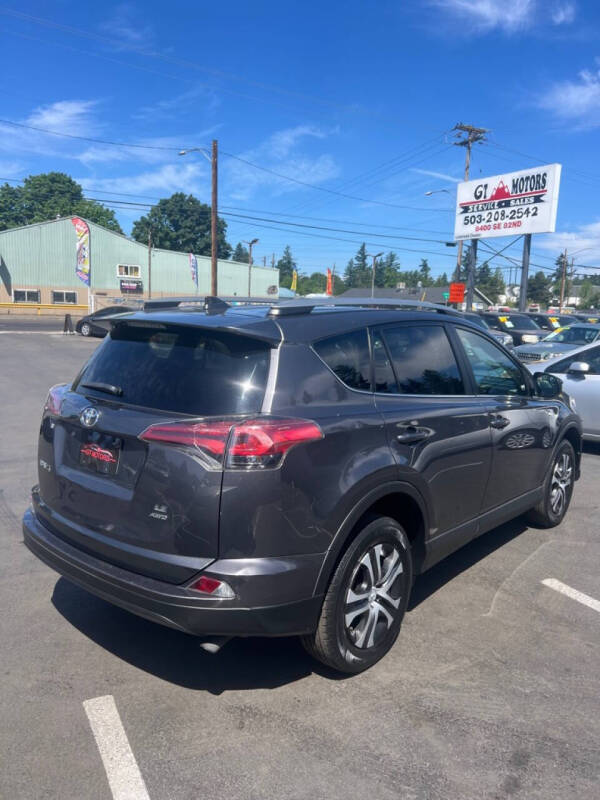 2017 Toyota RAV4 LE