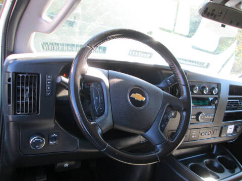 2020 Chevrolet Express 2500