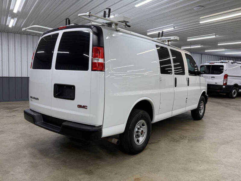 2023 GMC Savana 2500