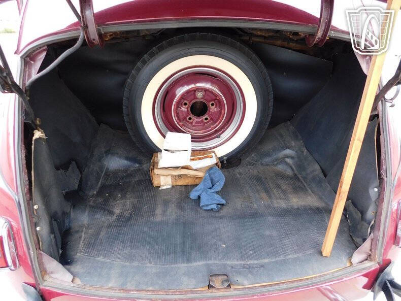 1941 Ford Super Deluxe