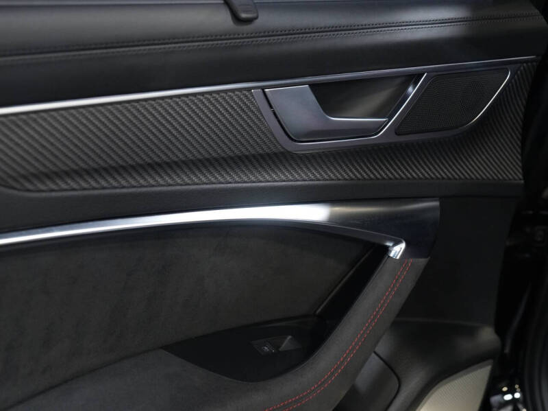 2024 Audi RS 6 Avant 4.0T quattro Avant performance