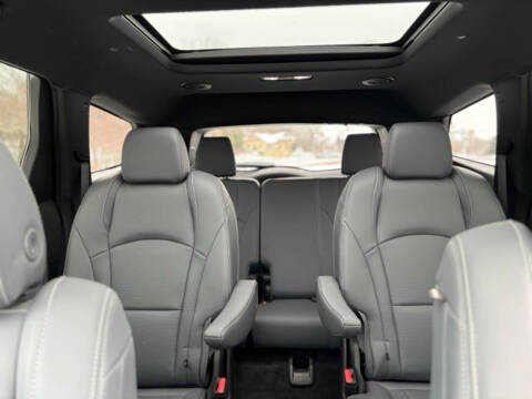 2023 Buick Enclave Premium