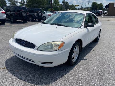2004 Ford Taurus for sale at Brewster Used Cars in Anderson SC