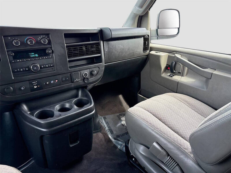 2020 Chevrolet Express LT 3500