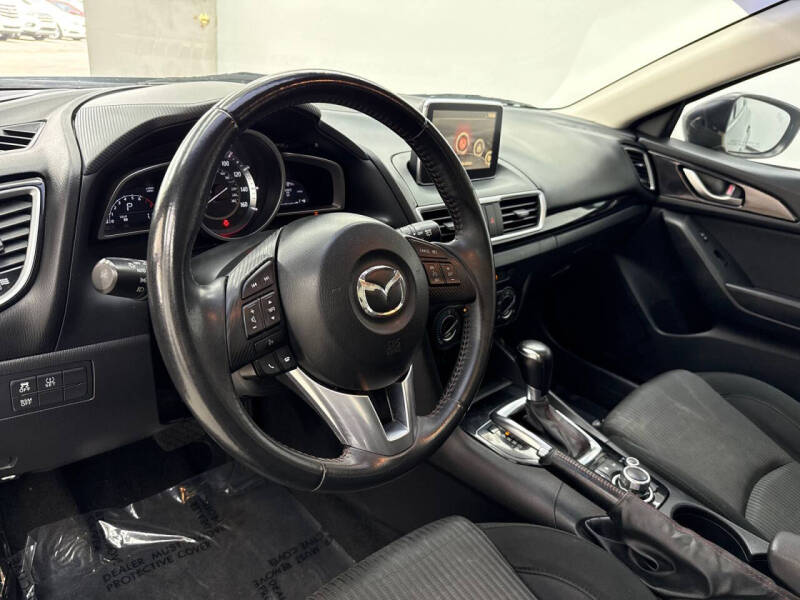 2016 Mazda MAZDA3 i Touring