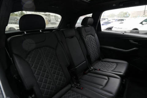 2020 Audi SQ7 4.0T quattro Prestige