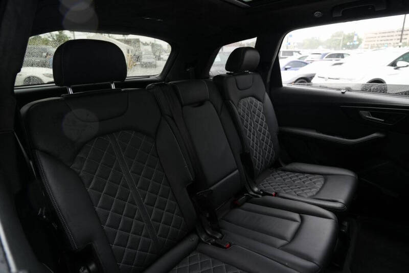 2020 Audi SQ7 4.0T quattro Prestige