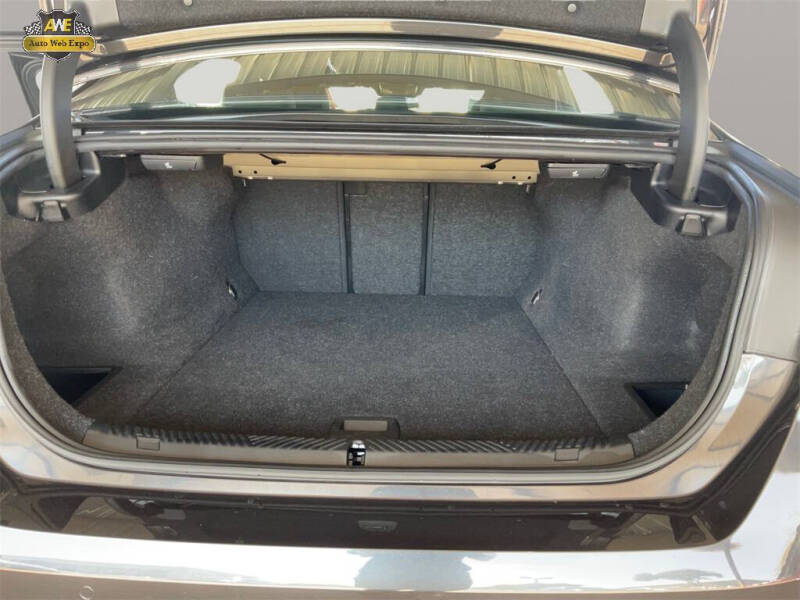 2024 BMW i5 eDrive40