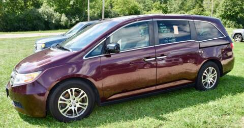 2013 Honda Odyssey for sale at PINNACLE ROAD AUTOMOTIVE LLC in Moraine OH
