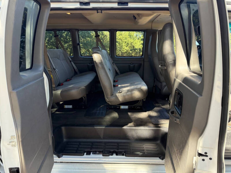 2016 Chevrolet Express LT 3500