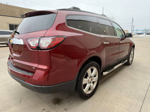 2017 Chevrolet Traverse LT