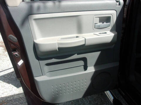 2005 Dodge Dakota Laramie