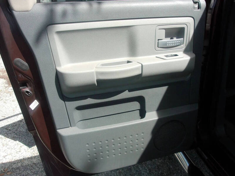 2005 Dodge Dakota Laramie