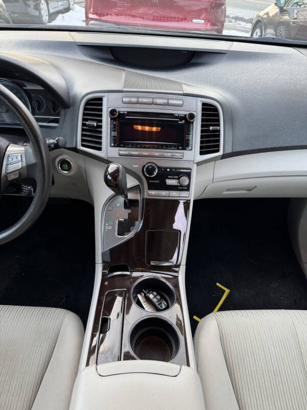 2011 Toyota Venza AWD 4cyl