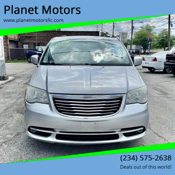 2012 Chrysler Town and Country for sale at Planet Motors in Youngstown OH