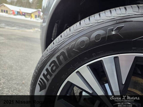 2021 Nissan Rogue SV