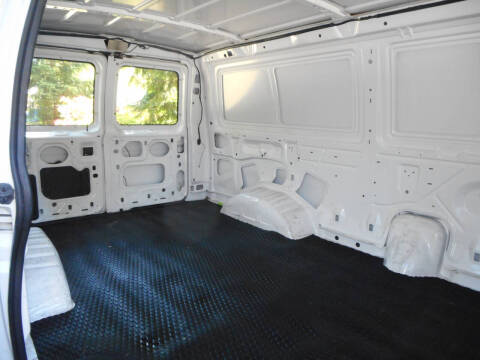 2004 Ford E-Series E-350 SD