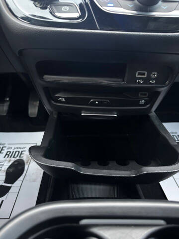 2020 Chrysler Pacifica Touring L Plus