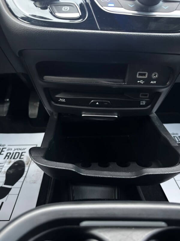 2020 Chrysler Pacifica Touring L Plus