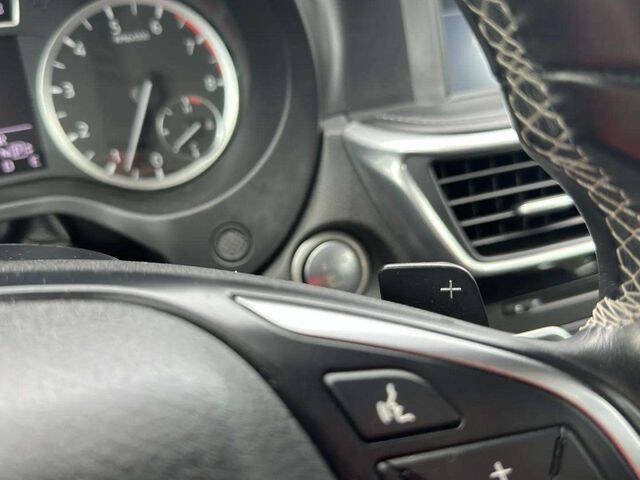 2017 Infiniti QX30 Luxury