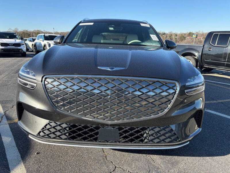 2023 Genesis Electrified GV70