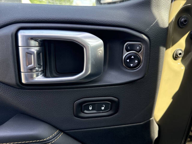 2026 Jeep Gladiator Sahara