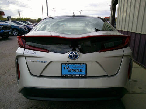 2017 Toyota Prius Prime Plus