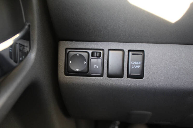 2012 Nissan Frontier SL