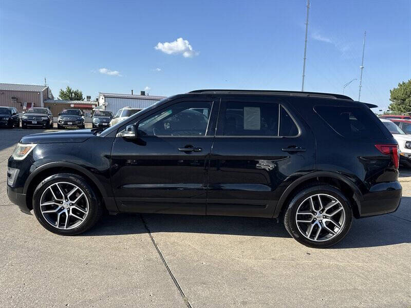 2016 Ford Explorer Sport