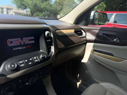 2019 GMC Acadia Denali