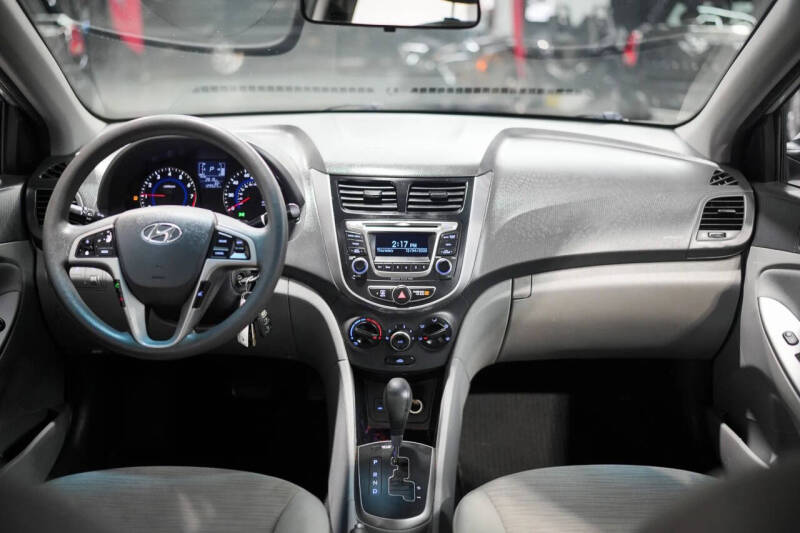 2015 Hyundai Accent GLS