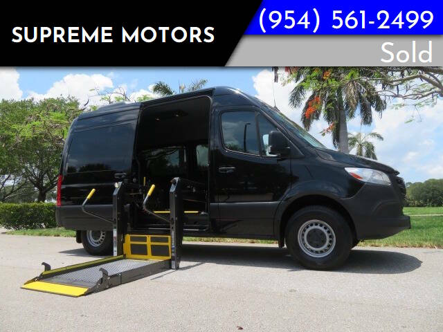 2019 Mercedes-Benz Sprinter Passenger Van Base's photo