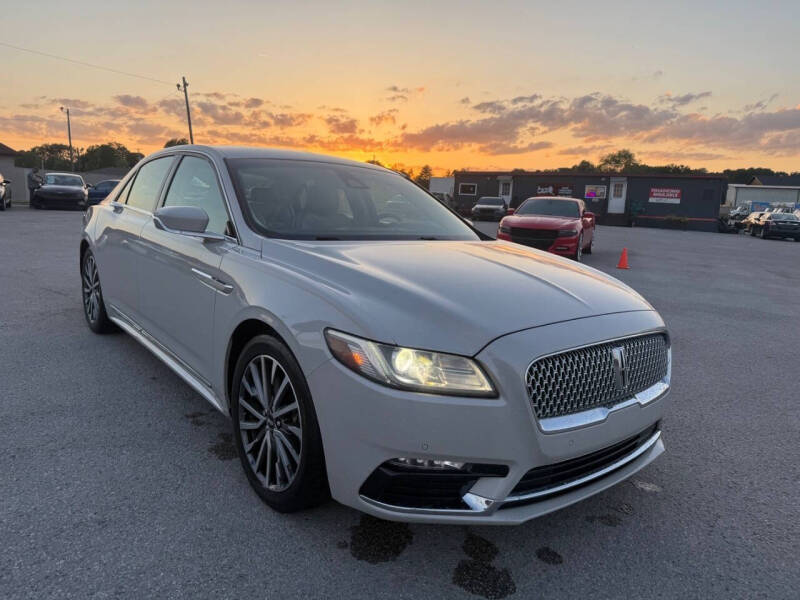 2019 Lincoln Continental Select