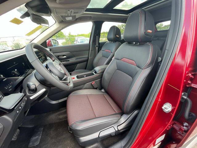 2025 Nissan Kicks SR AWD - Photo 17