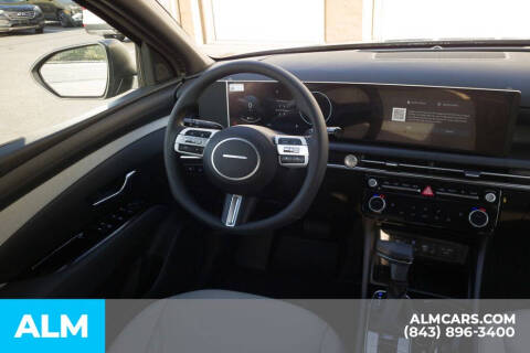 2025 Hyundai Santa Cruz SEL Activity