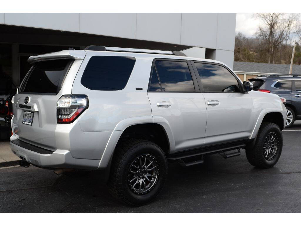 2020 Toyota 4Runner for sale at EARL DUFF PRE-OWNED CENTER in Harriman, TN